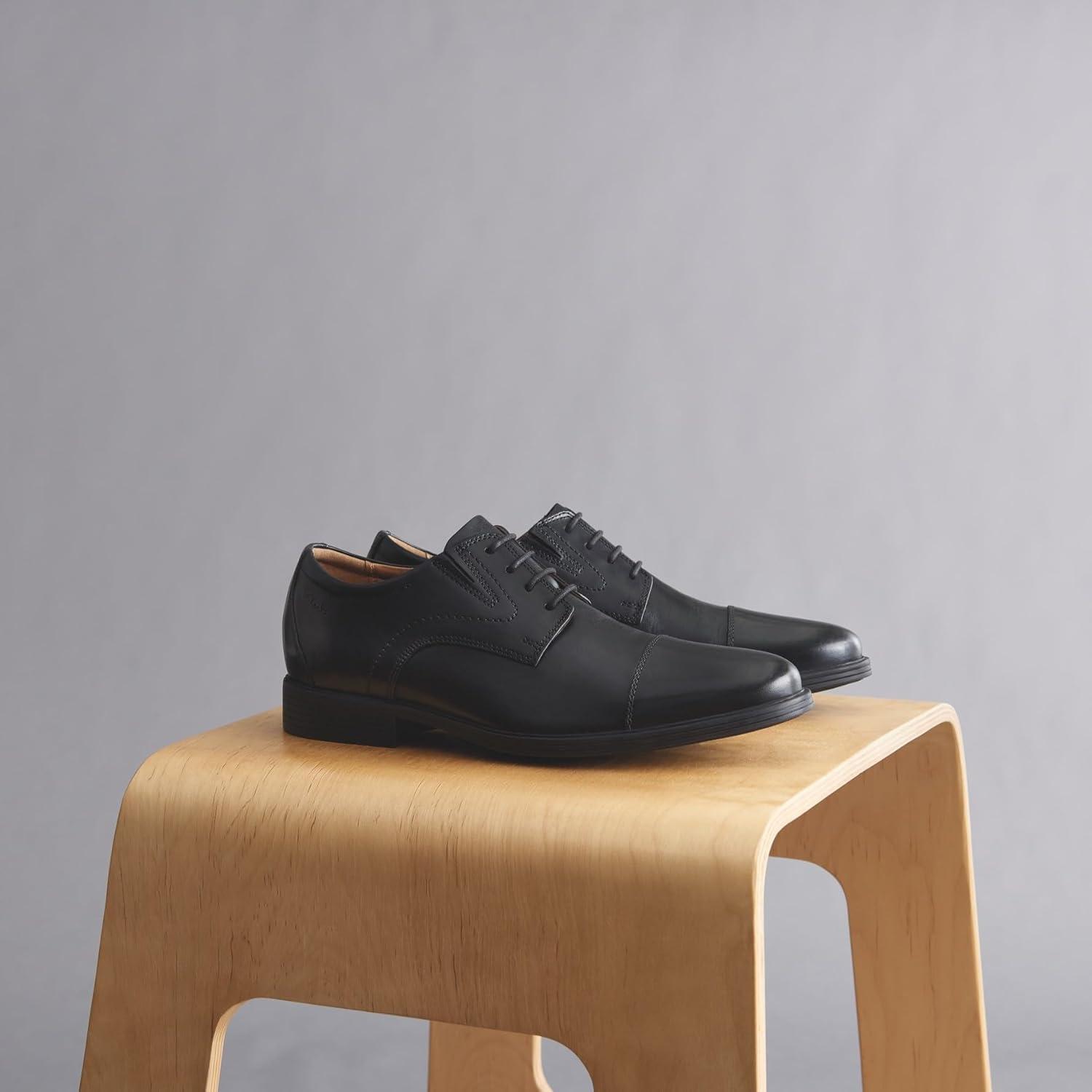 imageClarks Mens Whiddon Cap Oxford ShoesBlack Black 193911tcx