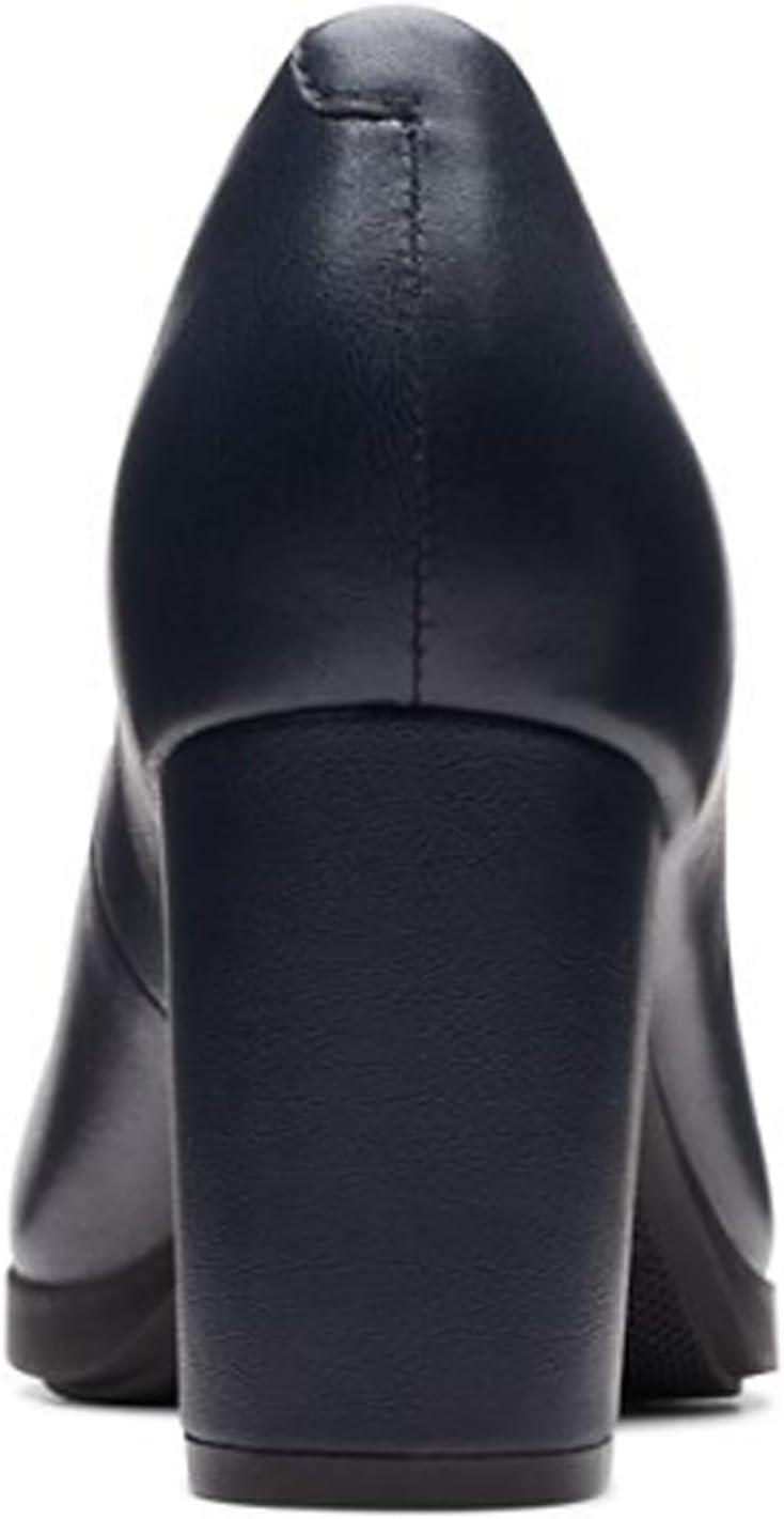 imageClarks Womens Bayla SkipNavy Leather