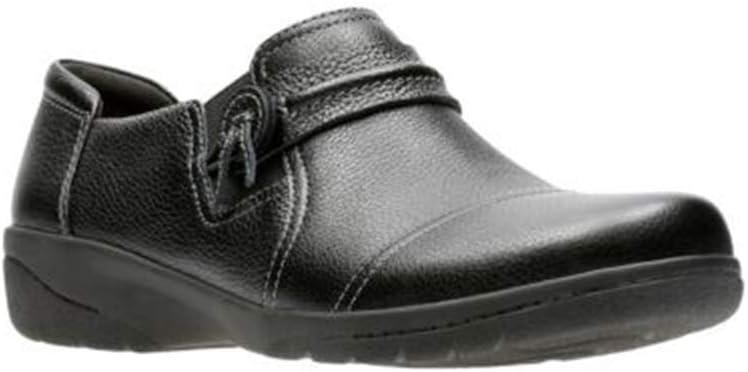 imageClarks Womens Cheyn Madi PullOn LoafersBlack