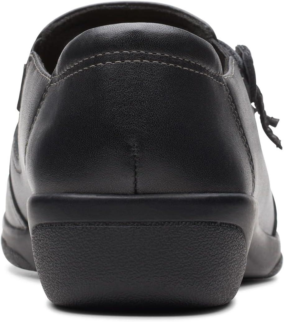 imageClarks Womens Cheyn Madi PullOn LoafersBlack Smooth Leather