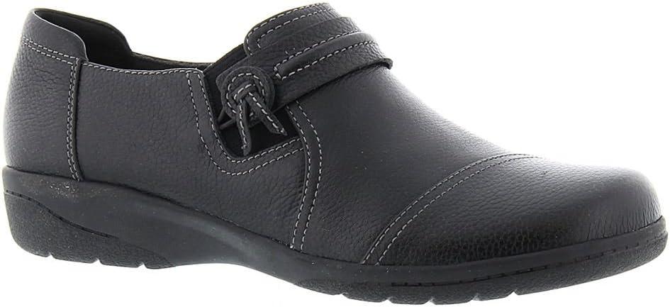 imageClarks Womens Cheyn Madi PullOn LoafersBlk Smooth