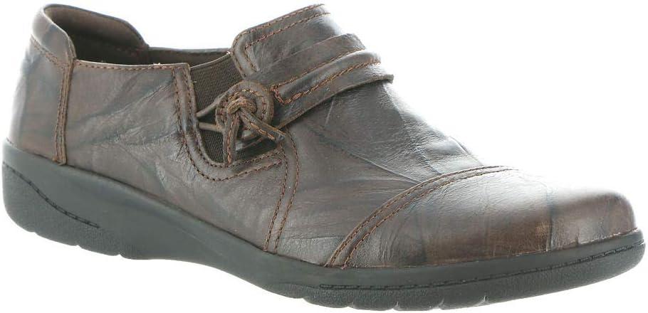 imageClarks Womens Cheyn Madi PullOn LoafersBrown Creen