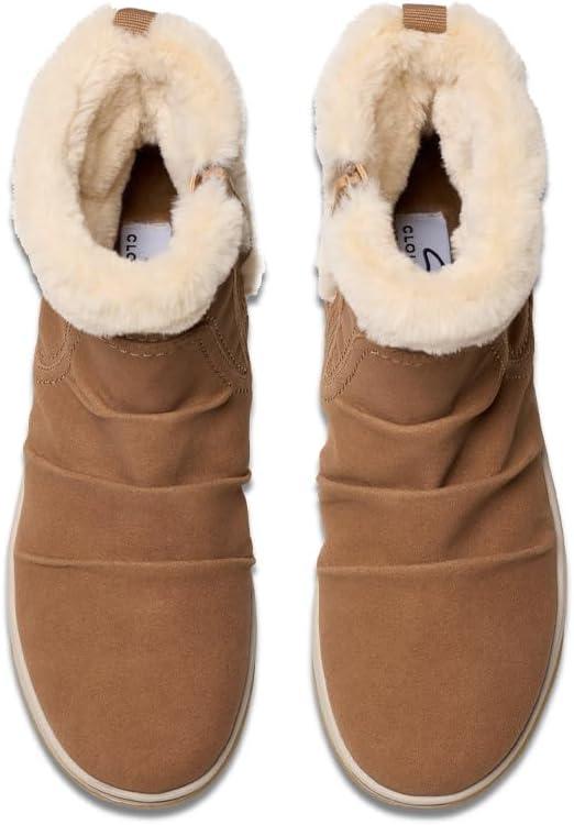 imageClarks Womens Breeze Cozy Ankle BootDark Sand