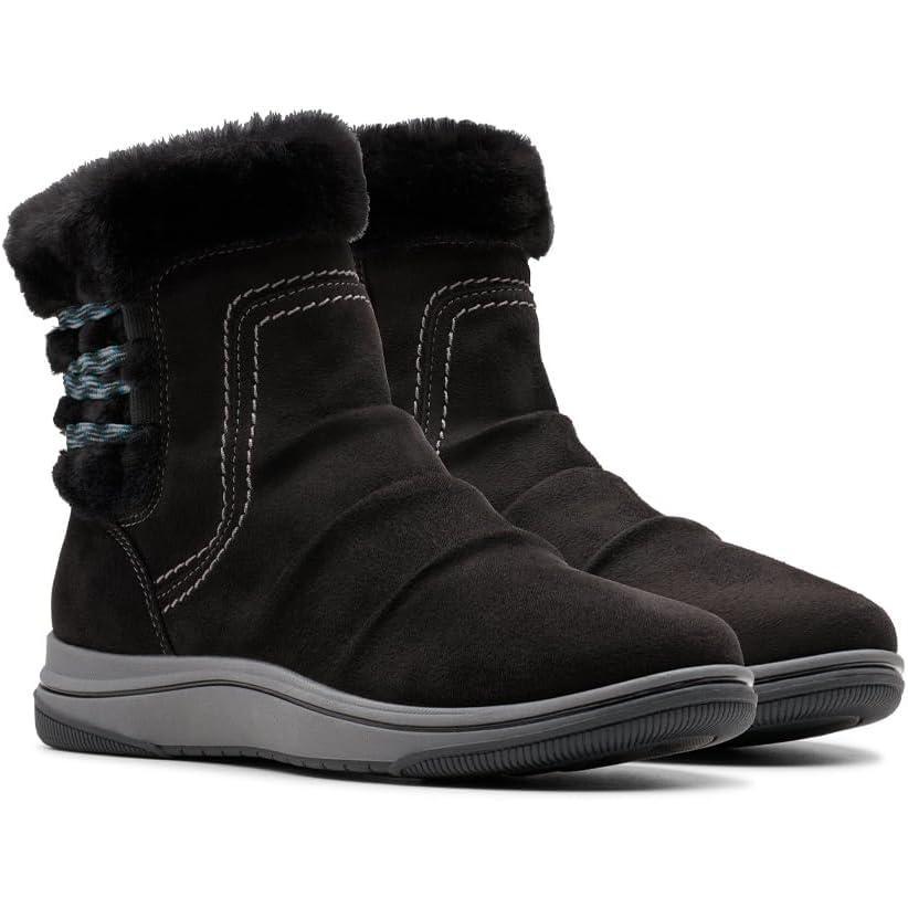 imageClarks Womens Breeze Cozy Ankle BootBlack