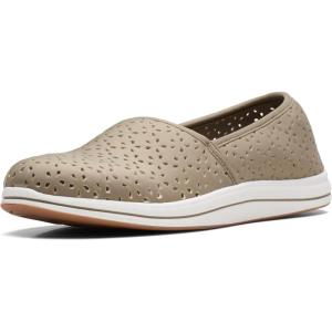 Clarks Women’s Breeze Emily Loafers(Olive Synthetic)