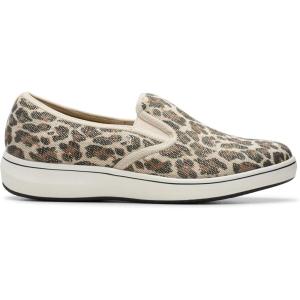 Clarks Womens Breezesky Zoe(Leopard Print Textile)