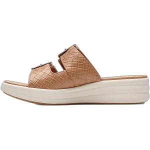 Clarks Women’s Drift Buckle(Warm Beige Synthetic)