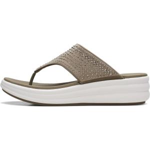 Clarks Women’s Drift Jaunt Wedge Sandal(Olive Textile)