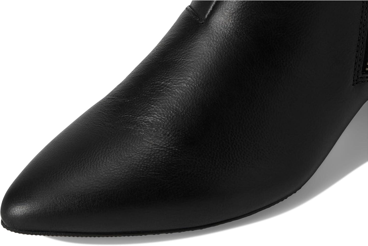 imageClarks Womens Ellanie VibeBlack Leather