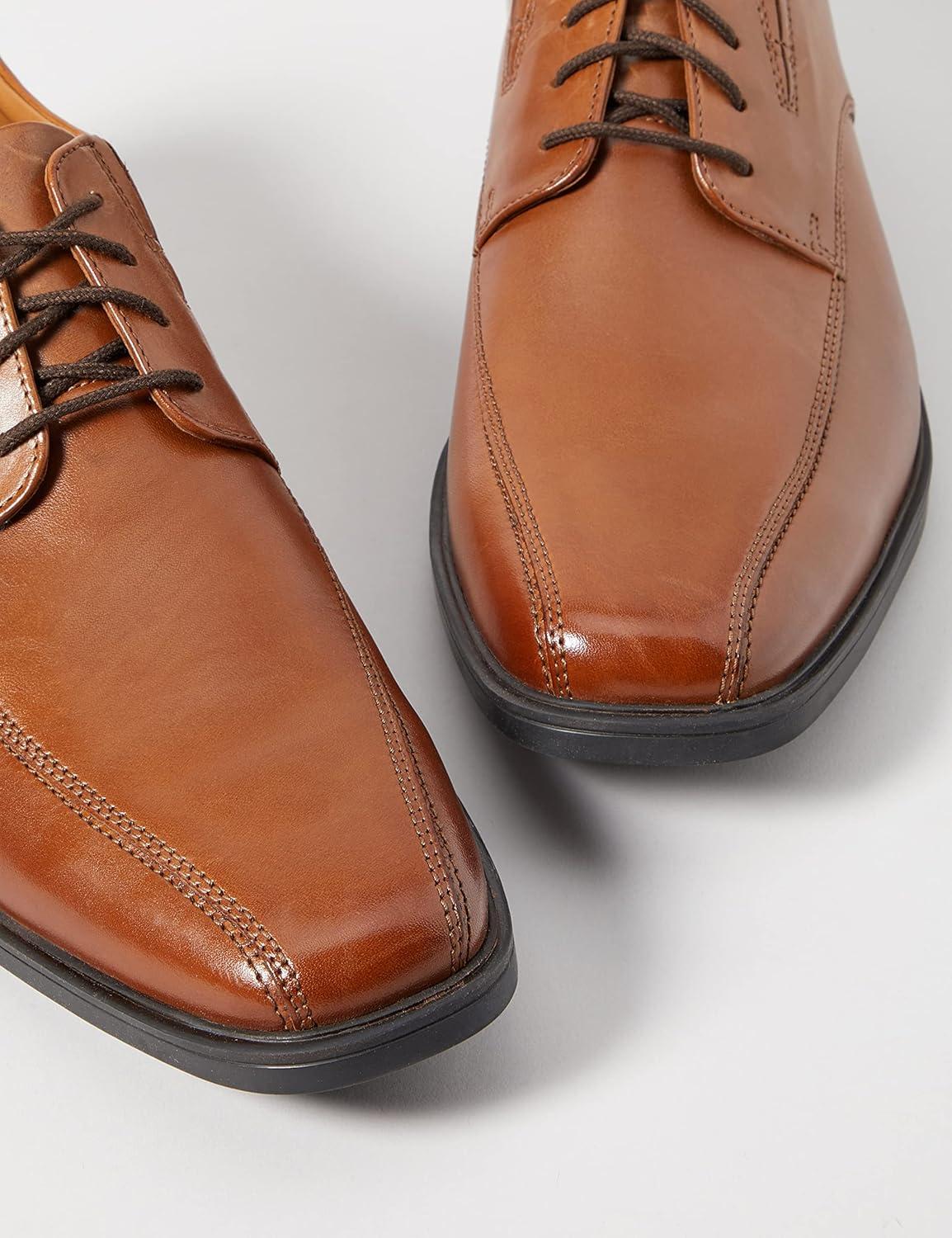 imageClarks Mens Derby LaceupDark Tan Leather a