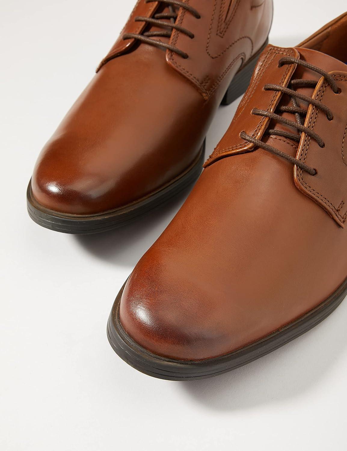 imageClarks Mens Whiddon Plain Toe OxfordDark Tan Lea