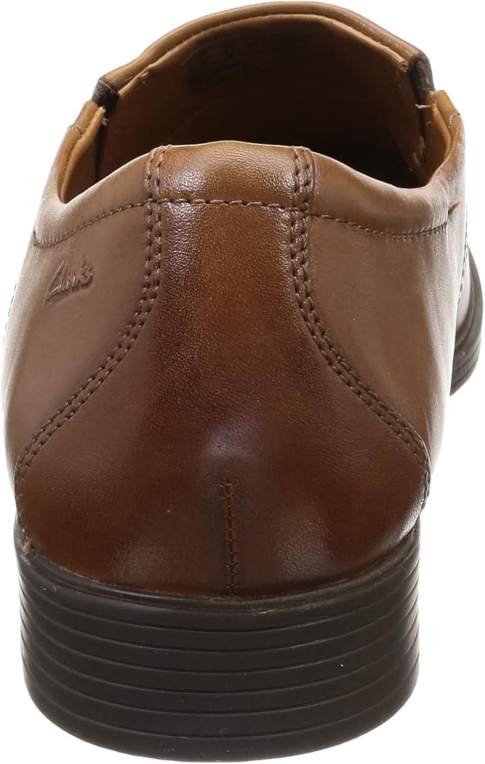 imageClarks Mens Whiddon Step LoaferBraun