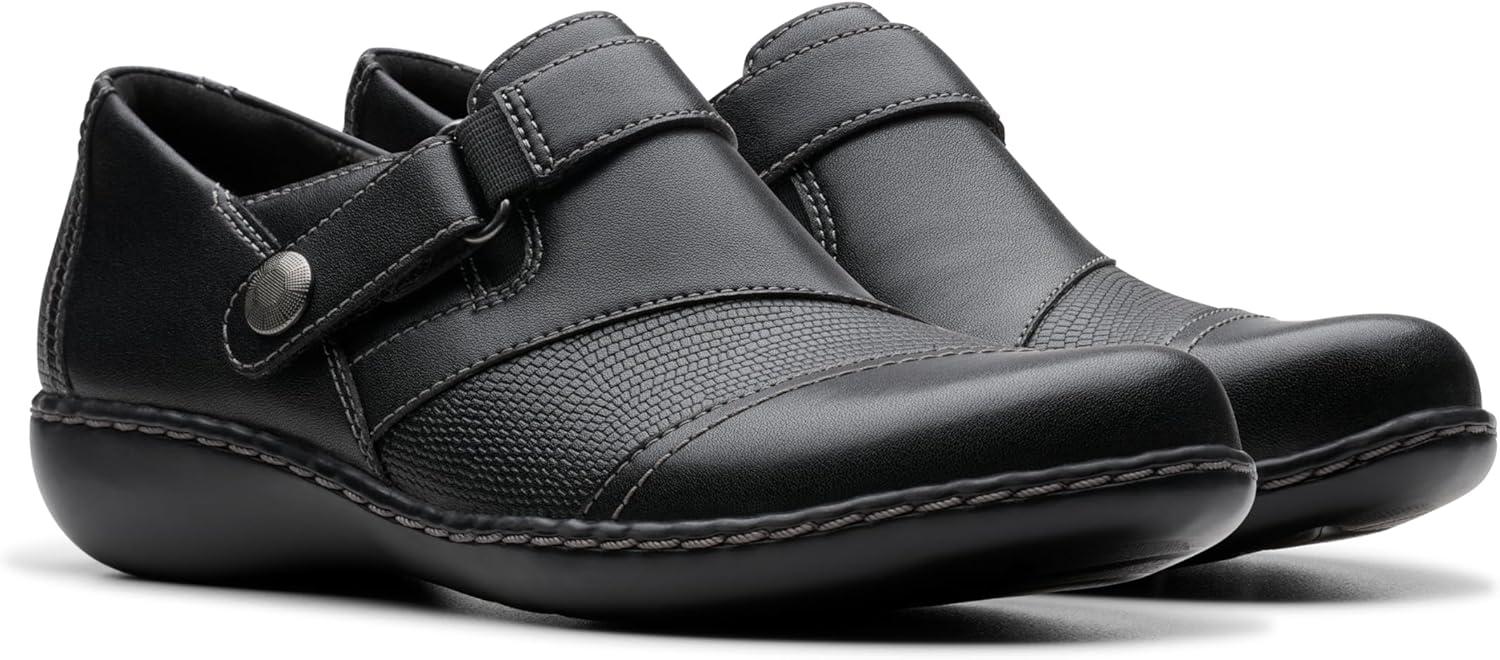 imageClarks Womens Ashland GemBlack Leather