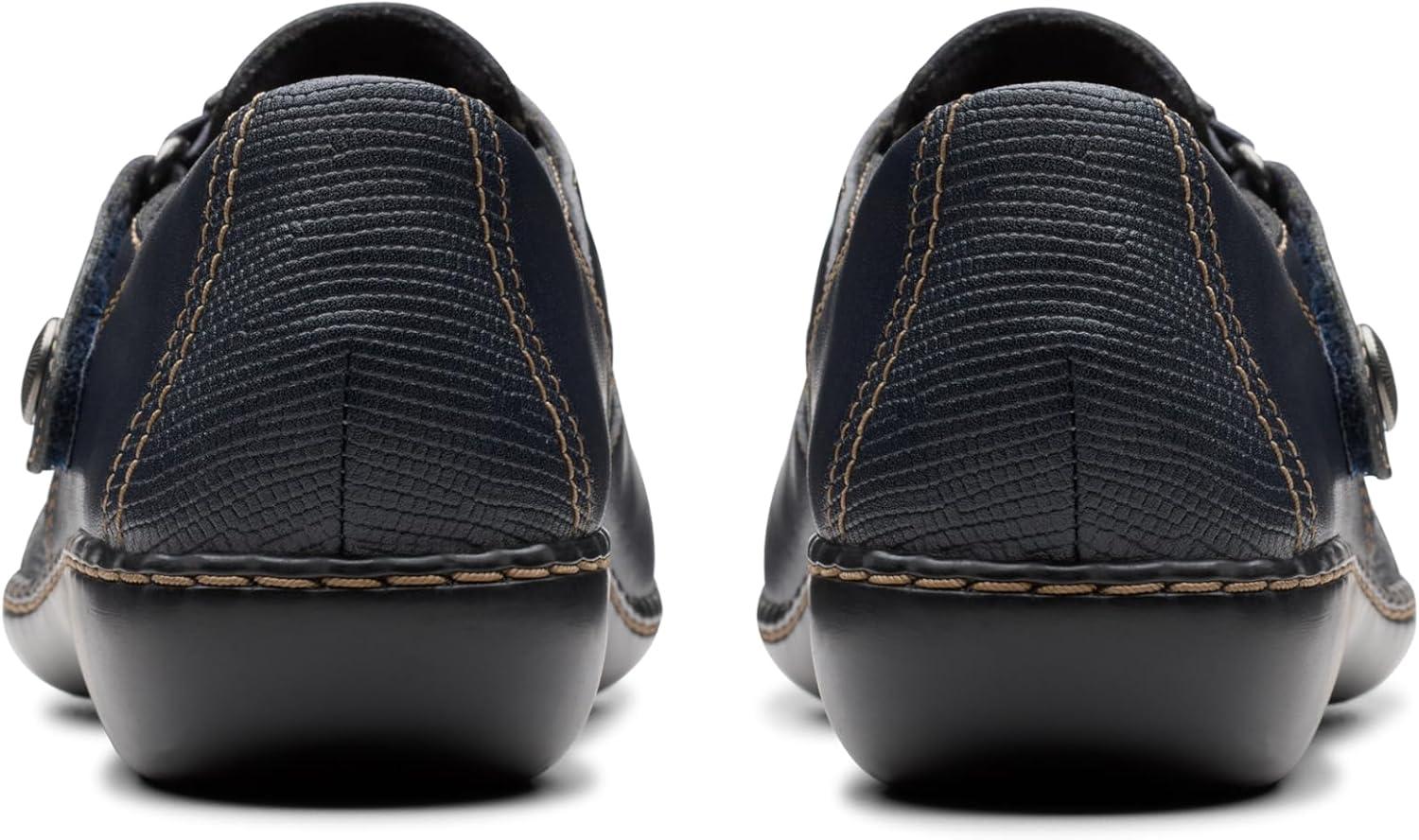 imageClarks Womens Ashland GemNavy Leather