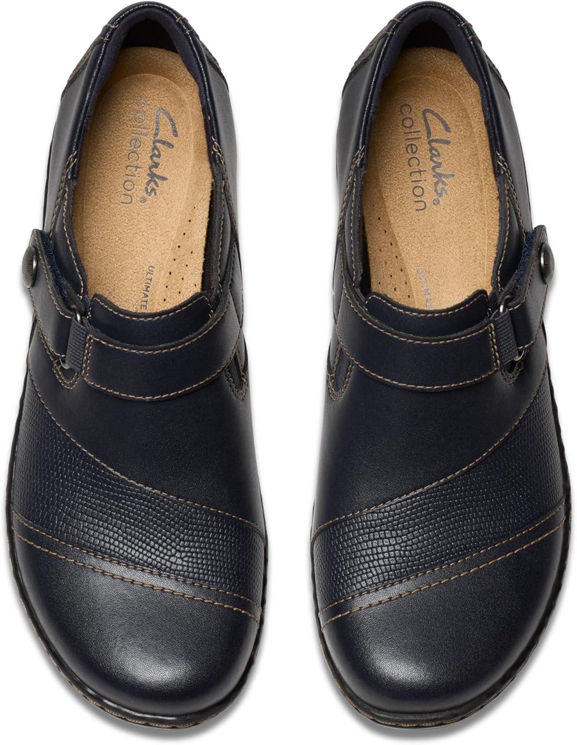 imageClarks Womens Ashland GemNavy Leather