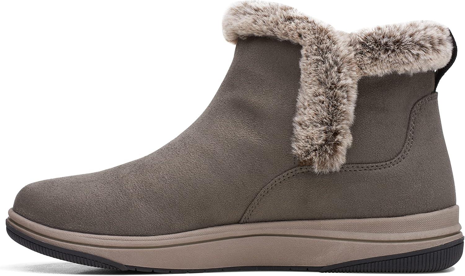 imageClarks Womens Breeze Fur Ankle BootsDark Olive Textile