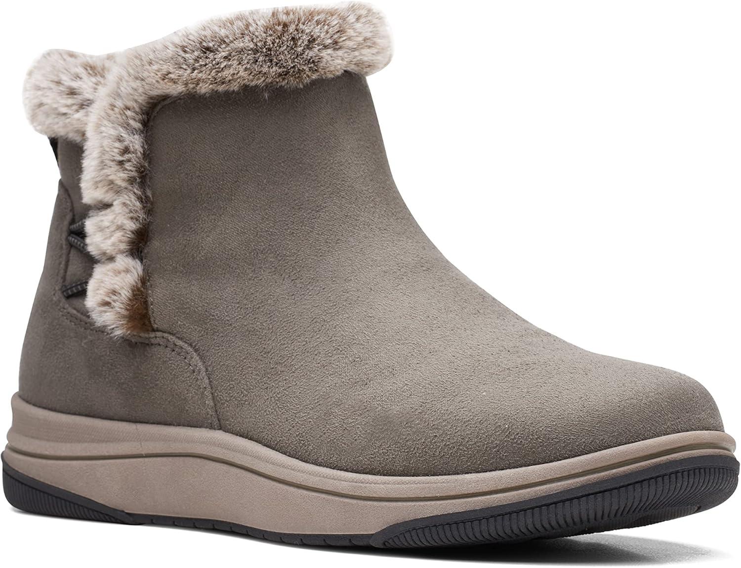 imageClarks Womens Breeze Fur Ankle BootsDark Olive Textile