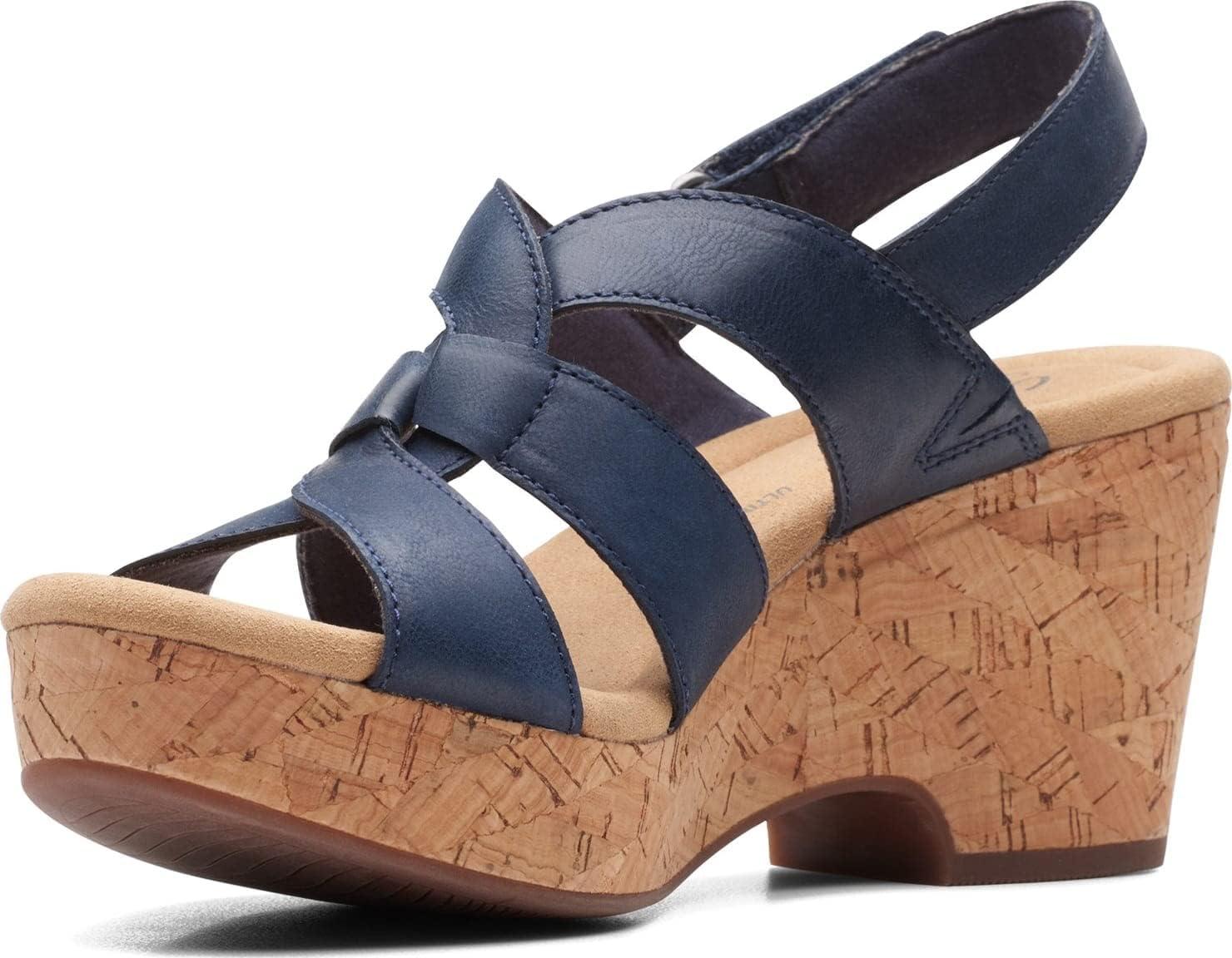 imageClarks Womens Giselle BeachNavy Leather