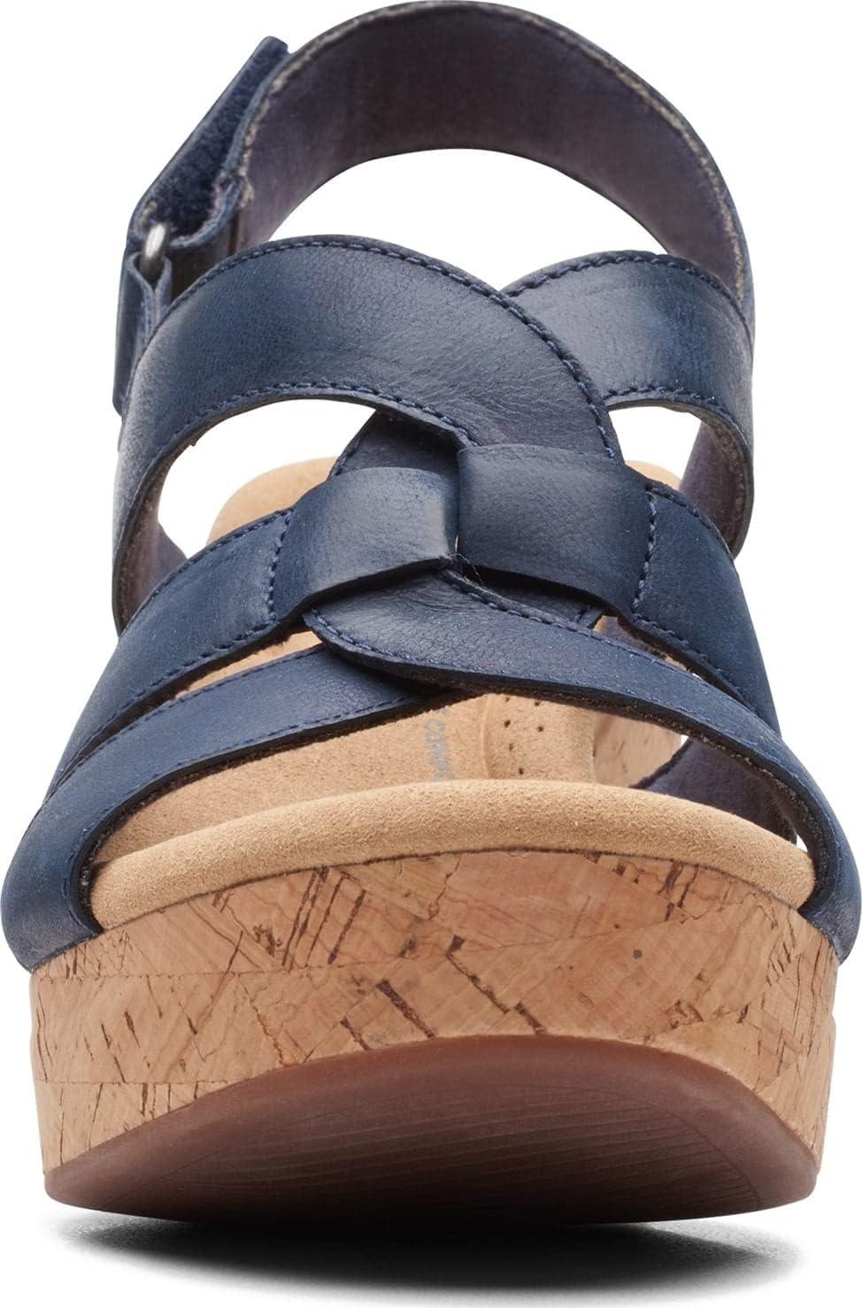imageClarks Womens Giselle BeachNavy Leather