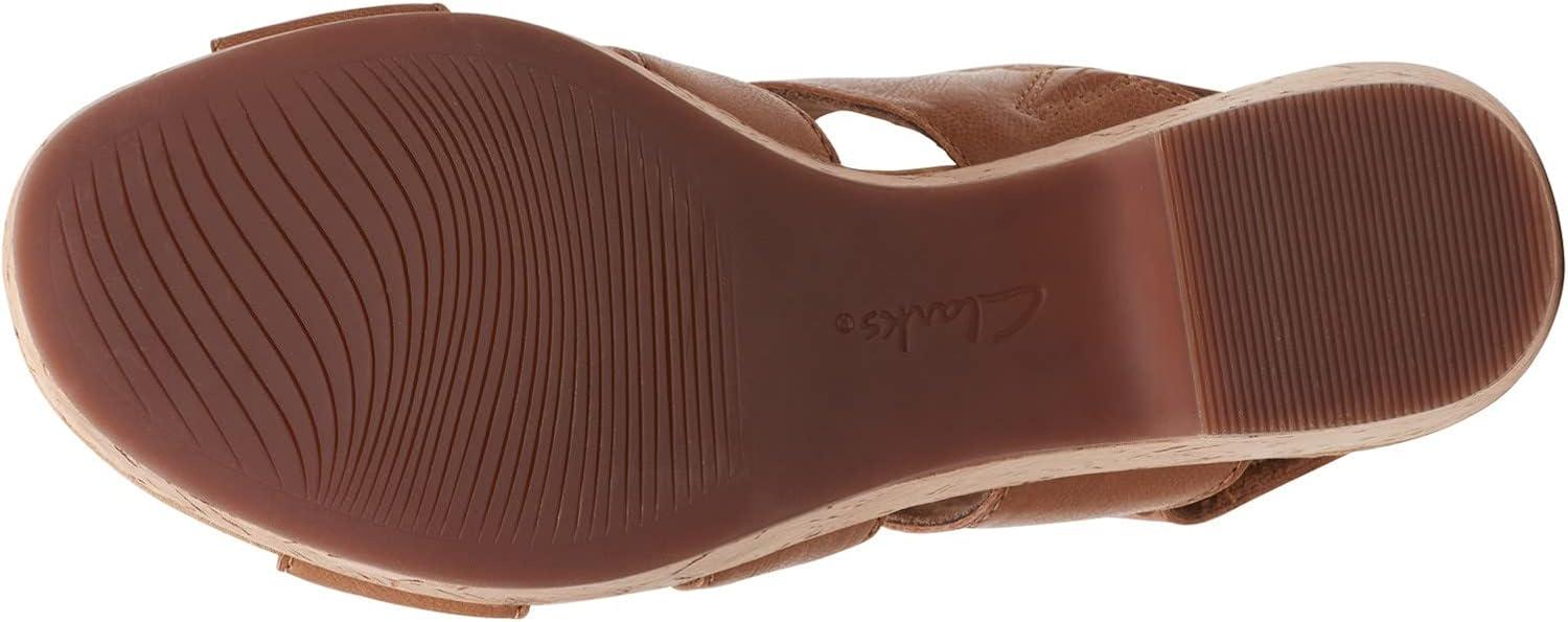 imageClarks Womens Giselle BeachTan Leather