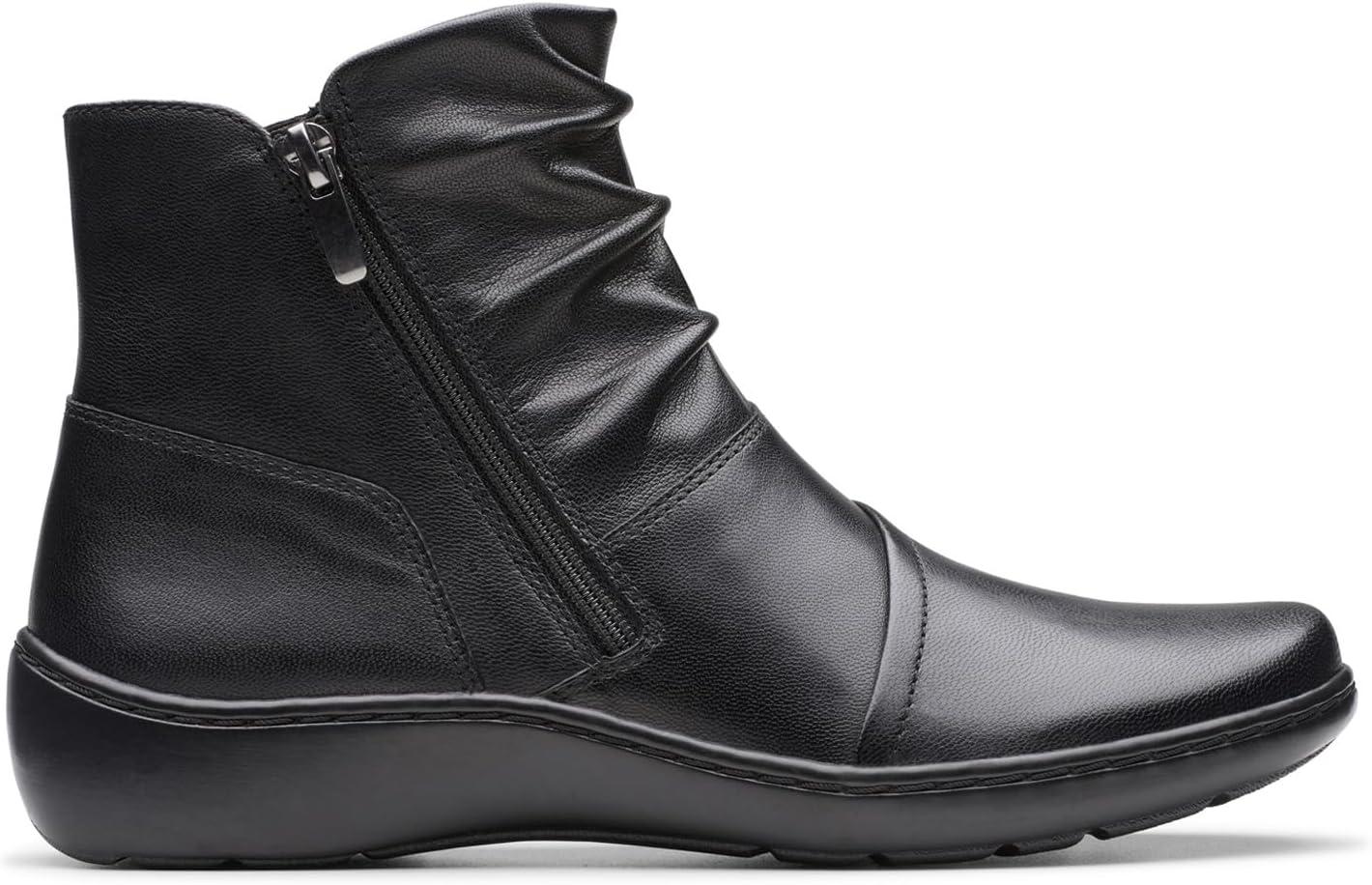 imageClarks Womens Cora PaceBlack Leather