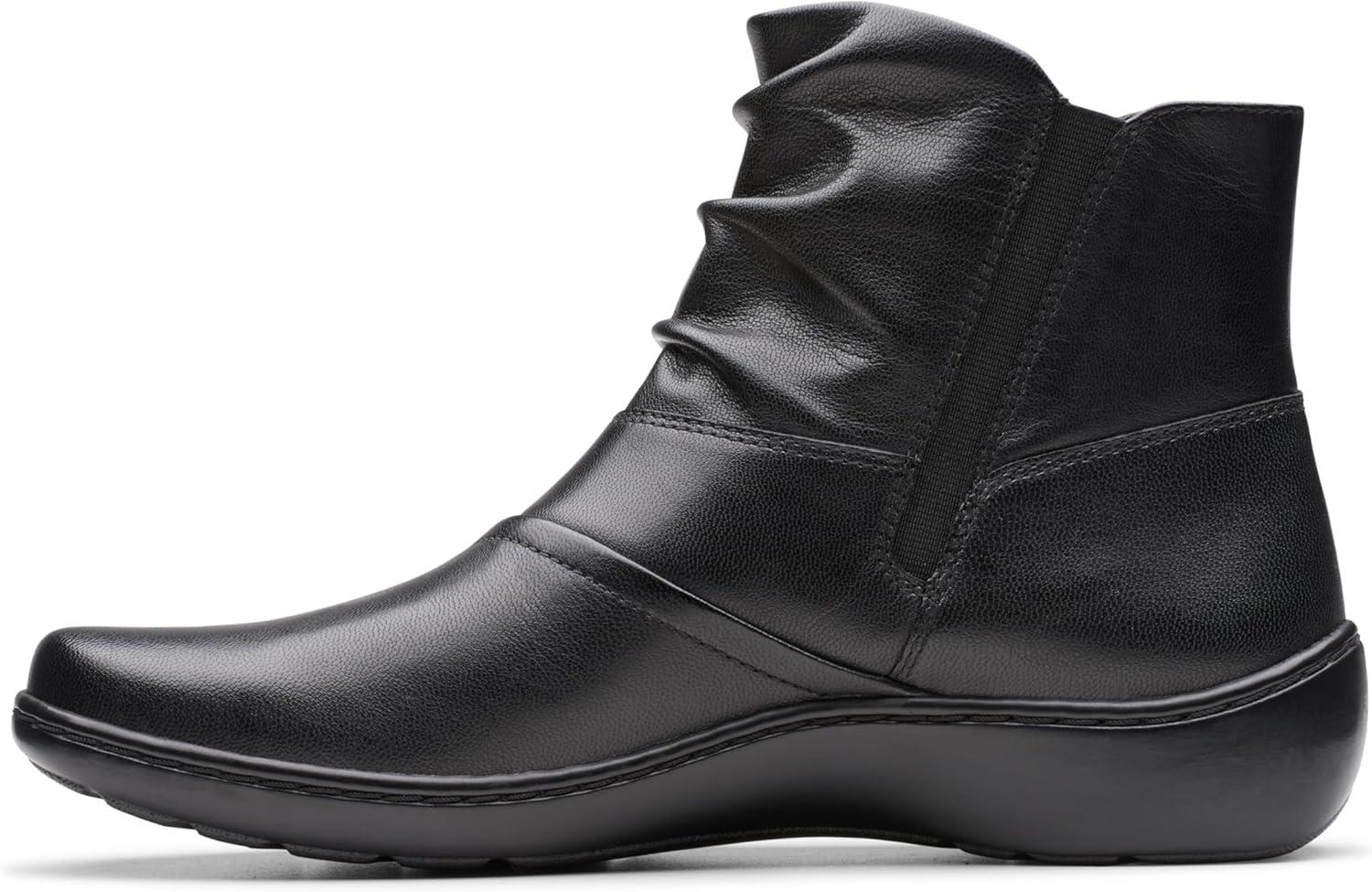 imageClarks Womens Cora PaceBlack Leather
