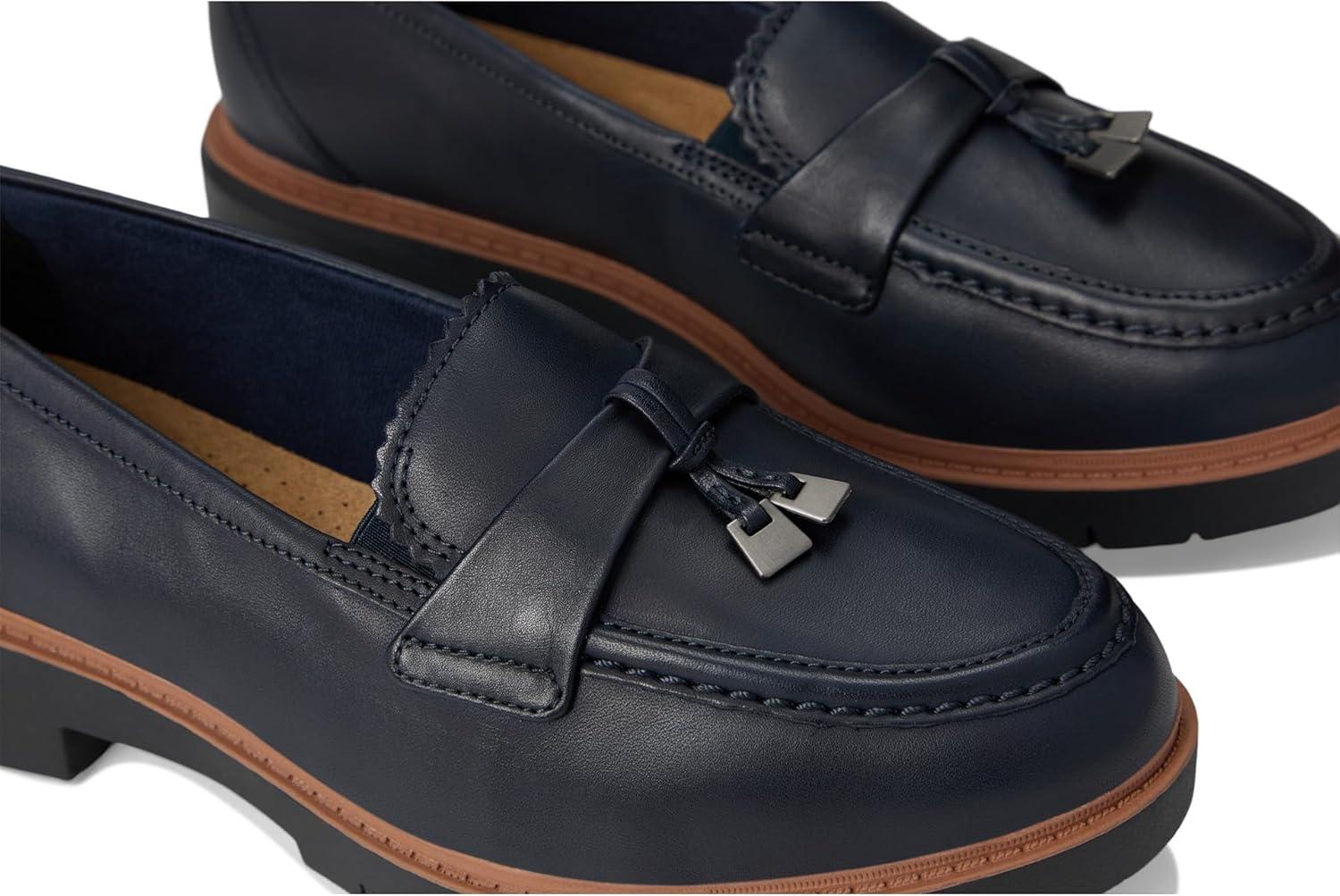 imageClarks Womens Westlynn BellaNavy Leather