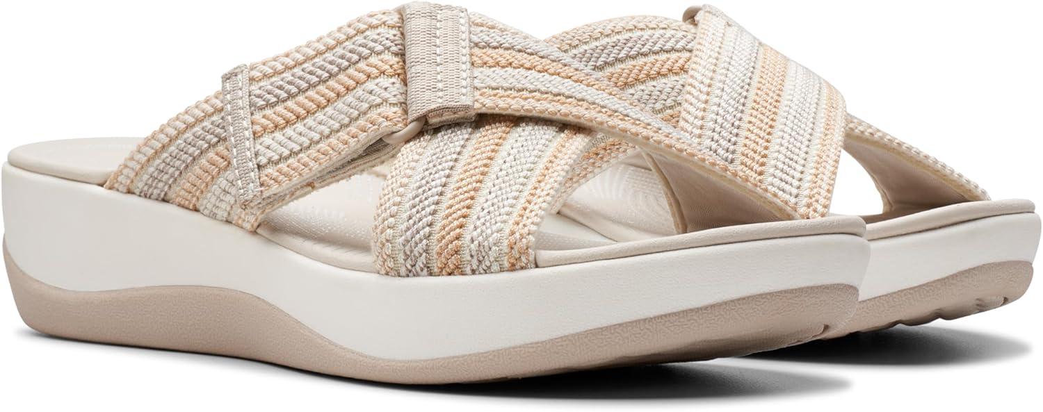 imageClarks womens Arla WaveSlide SandalBeige Combi