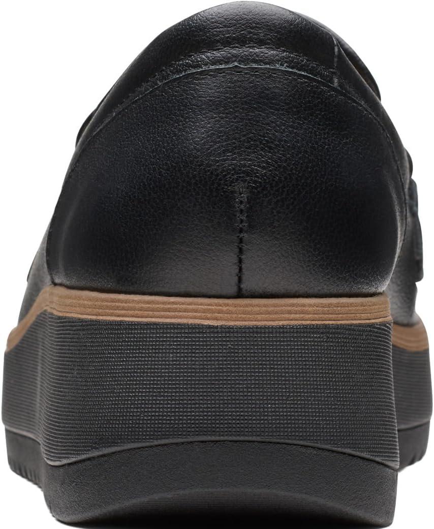 imageClarks Womens Zylah May LoaferBlack Leather